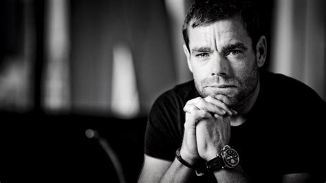 Cadel Evans - Signature SportSignature Sport