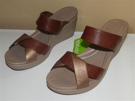 NEW NWT Womens Size 9 Crocs Leighann Leather Wedge Bronze Comfort ...