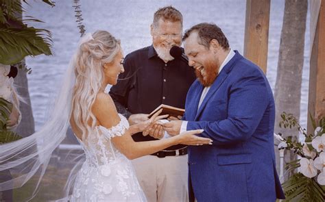 See Photos Of Luke Combs And Nicole Hocking'S Intimate Florida Wedding Ceremony