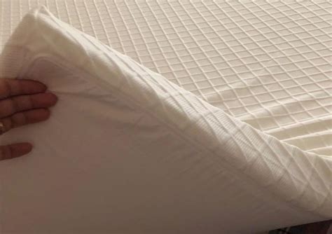 Best Mattress Topper for Stomach Sleepers - Mattress Obsessions