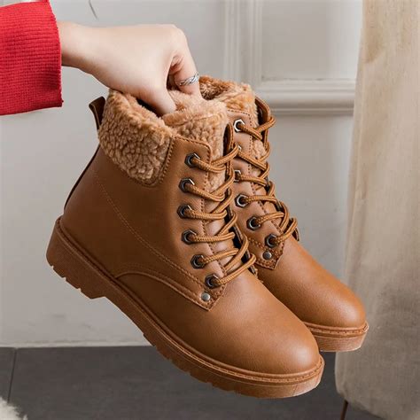 Stylish Boot Shoes | saffgroup.com