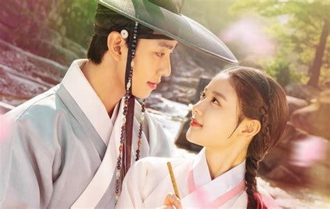 Kim Yoo-jung and Ahn Hyo-seop cross paths in new trailer for ‘Lovers Of The Red Sky’
