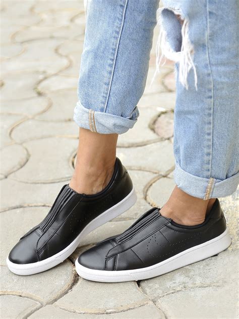 Buy Nike Women Black WMNS TENNIS CLASSIC EASE Slip On Sneakers - Casual Shoes for Women 1962967 ...