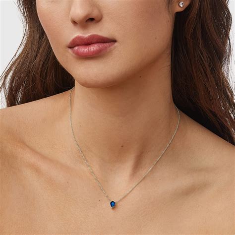 Blue Sapphire White Gold Necklace | KLENOTA