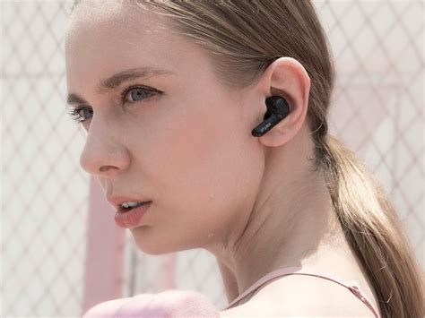 These Smart True Wireless Earbuds Are IPX7 Rated