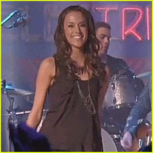 Jana Kramer Performs ‘Whiskey’ on One Tree Hill – VIDEO | Jana Kramer ...