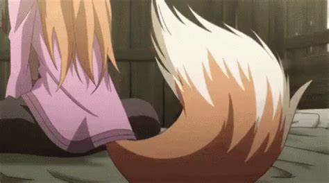 Tail Anime GIF - Tail Anime Wag - Discover & Share GIFs