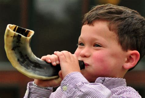 Blowing the shofar on Rosh Hashanah | Blowing the traditiona… | Flickr ...