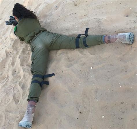 IDF - Israel Defense Forces - Women | Military girl, Army women, Military women