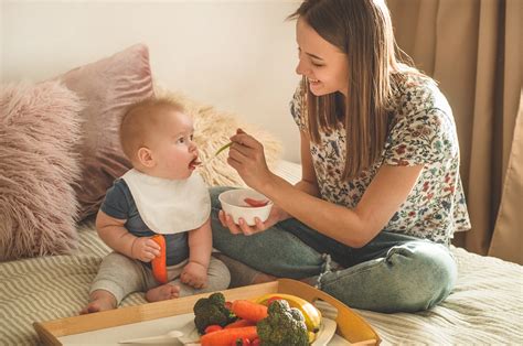 A How-To Guide to Baby-Led Weaning