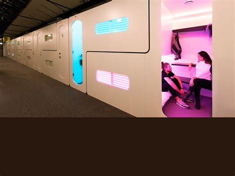 Cityhub Amsterdam - Project design by Studio Überdutch | Capsule hotel ...