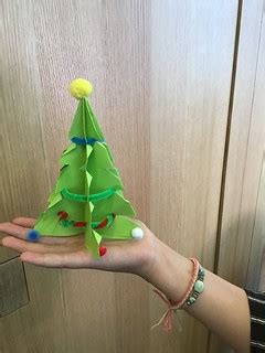 Christmas crafts, Tūranga | Family makerspace, Hapori | Comm… | Flickr