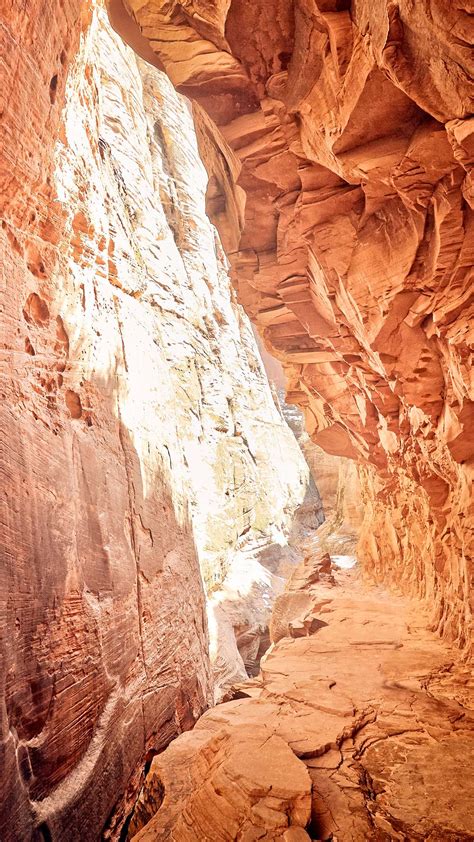 Hiking in red cave narrows in Zion National Park, Utah, USA | Windows ...