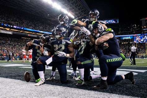 Hawks celebrate touchdown 12/23/18! | Seattle sports, Seattle seahawks ...