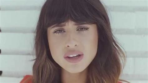 Foxes - Glorious (video/lyrics) - YouTube