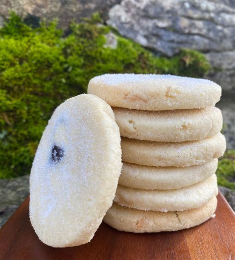 Cherry & Almond Shortbread Biscuits