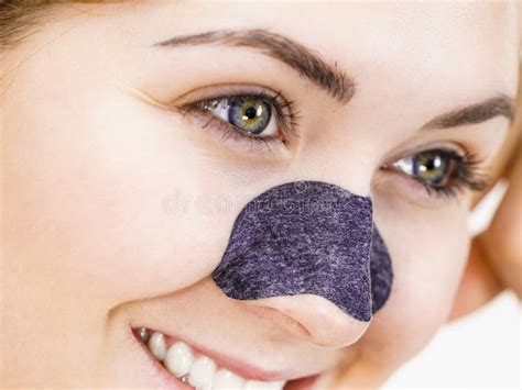 Woman Applying Pore Strips on Nose Stock Image - Image of strips, skin: 175271913