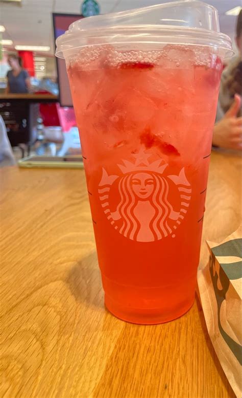starbucks drink in 2024 | Strawberry starbucks drink, Starbucks drinks, Starbucks strawberry ...