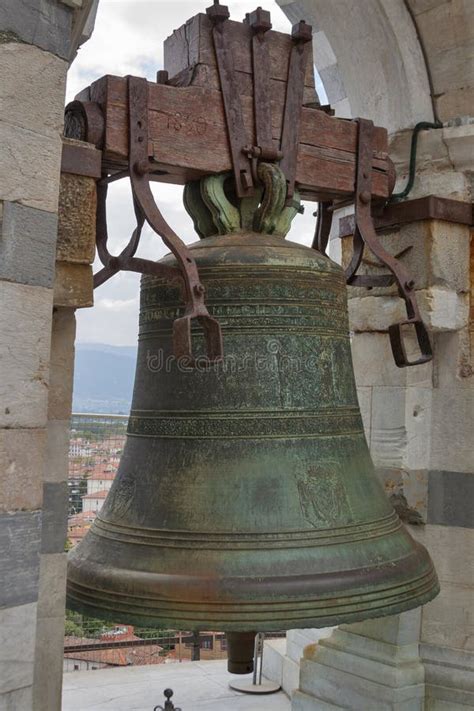 Bell in Leaning Tower of Pisa Stock Image - Image of italy, oxidize: 46060551