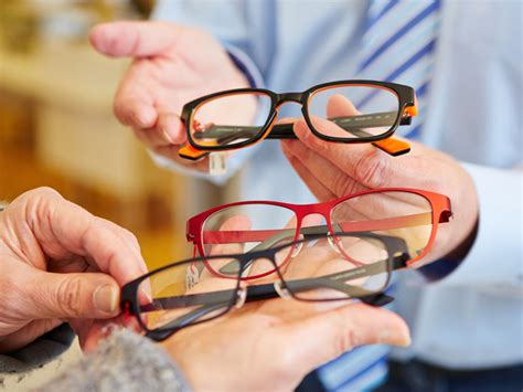 Why it’s Better to have More than One Pair of Glasses? | Framesbuy