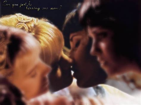 Gabrielle & Xena. Ties of Love - Xena & Gabrielle Wallpaper (23470323) - Fanpop