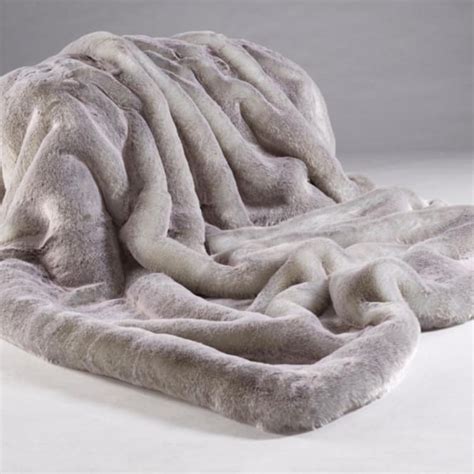 Silver Alaska Fox Faux Fur Throw/Blanket - Home & Lifestyle from The Luxe Company UK