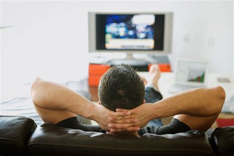 Too Much TV And Chill Could Reduce Brain Power Over Time : Shots ...