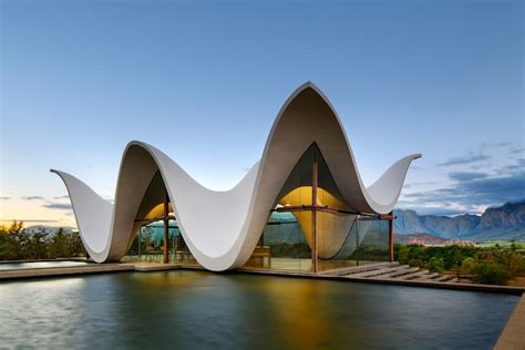 Modern Chapel in South Africa Has Roof That Appears to Take Flight