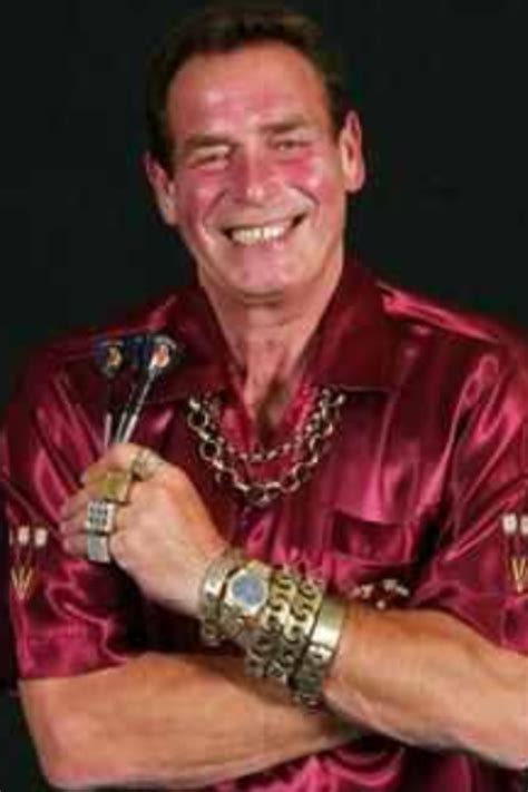 Bobby George - Darts Legend | Bobby george, Dart, Professional darts