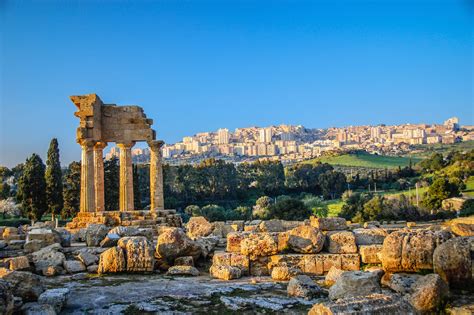 Agrigento and the Valley of Temples - Real Word