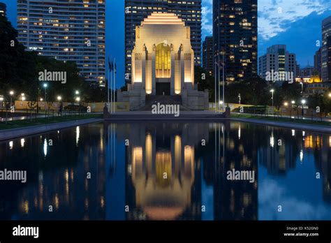 Australian war memorial hyde park hi-res stock photography and images ...