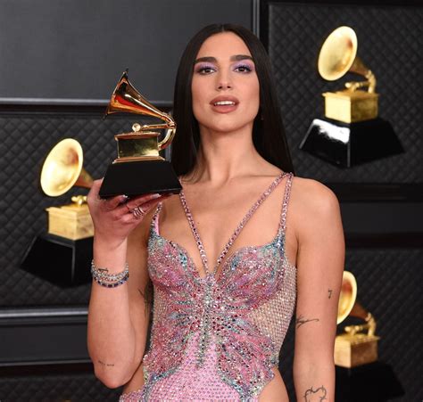 Dua Lipa – Grammy Awards 2021 • CelebMafia