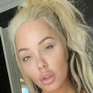 Bunnie Xo - Age, Family, Bio | Famous Birthdays