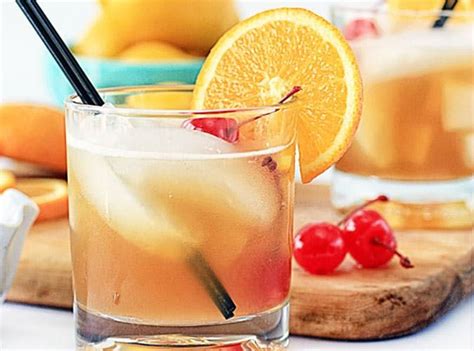 10 Retro Cocktails That Definitely Deserve a Comeback | Food, Cocktail ...