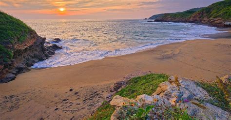 Punta Cometa: How to Visit the Mazunte Sunset Spot (2023)