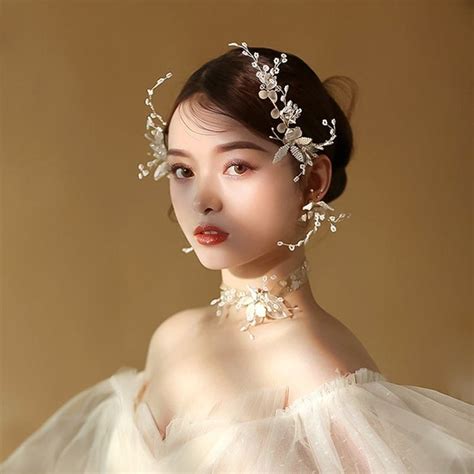 Hair Jewelry Wedding, Bridal Hair, Portrait Inspiration, Hair Inspiration, White Flower Hair Pin ...