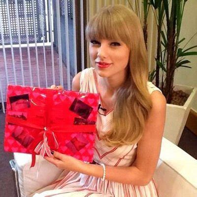 Taylor Swift Red (@LovesTSwift) | Twitter