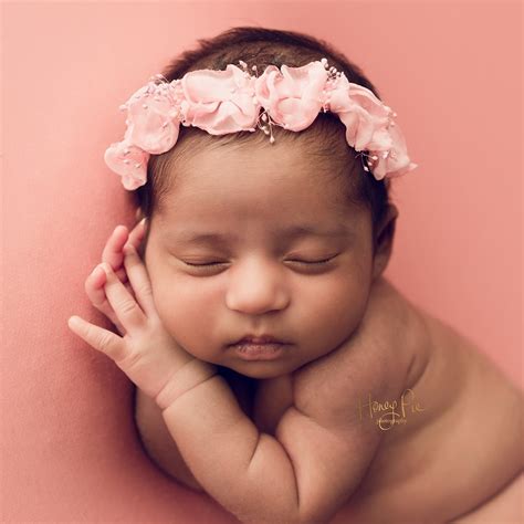 Honey Pie Photography - Newborn & Baby Portrait Specialist