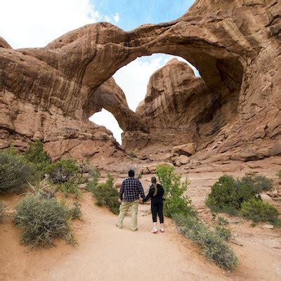 Short Hike to Double Arch, Double Arch Trailhead