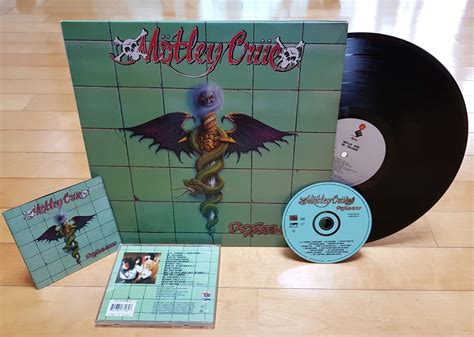 Mötley Crüe - Dr. Feelgood Vinyl, CD Photo | Metal Kingdom