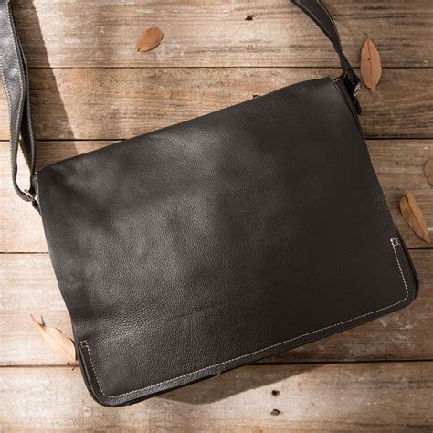 Black Leather Messenger Bags For Men | semashow.com
