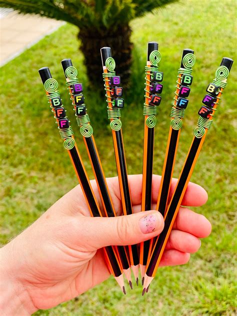 Wired BFF Pen/ Pencils with inicials/ Clays gift for girls | Etsy