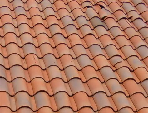 How to Repair a Tile Roof: Easy DIY Guide | Roof Online