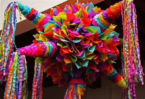 Piñata Navideña, tradición mexicana / Piñata Navideña, Mexican ...