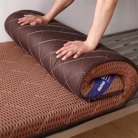 Amazon.com: Sleeping Tatami Floor Mat, Breathable Futon Tatami Mattress Pad Soft Thick Japanese ...