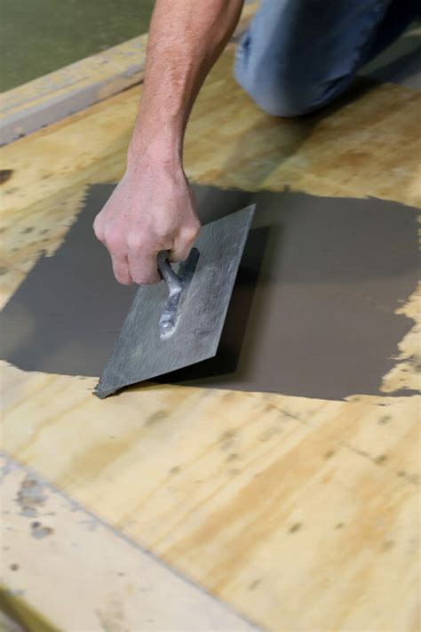 Introducing ARDEX FEATHER FINISH® XF™ - ARDEX Americas