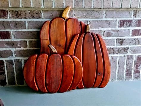 30+ Wood Pumpkin Painting Ideas – HomeDecorish