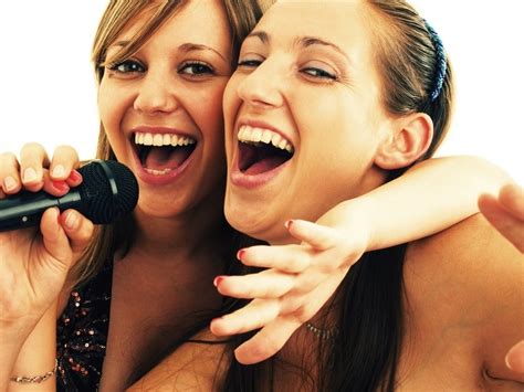 Sing the day away for Best Friend’s Day! - Blog | KaraFun