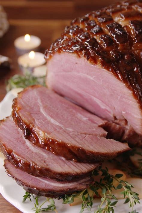 31 Christmas Hams That Will Be The Star Of Your Holiday Table ...