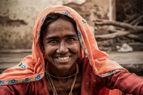 Beautiful Rajasthani woman with the most amazing eyes. Photographed in color, Rajasthan, India ...